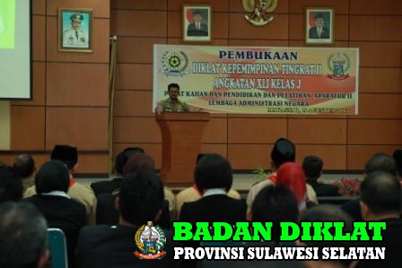 PEMBUKAAN DIKLAT KEPEMIMPINAN TK. II ANGKATAN 41 KELAS J LEMBAGA ADMINISTRASI NEGARA POLA KEMITRAAN 